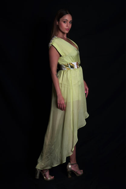 Daiquiri green long dress with geometric embroidery on the lapel