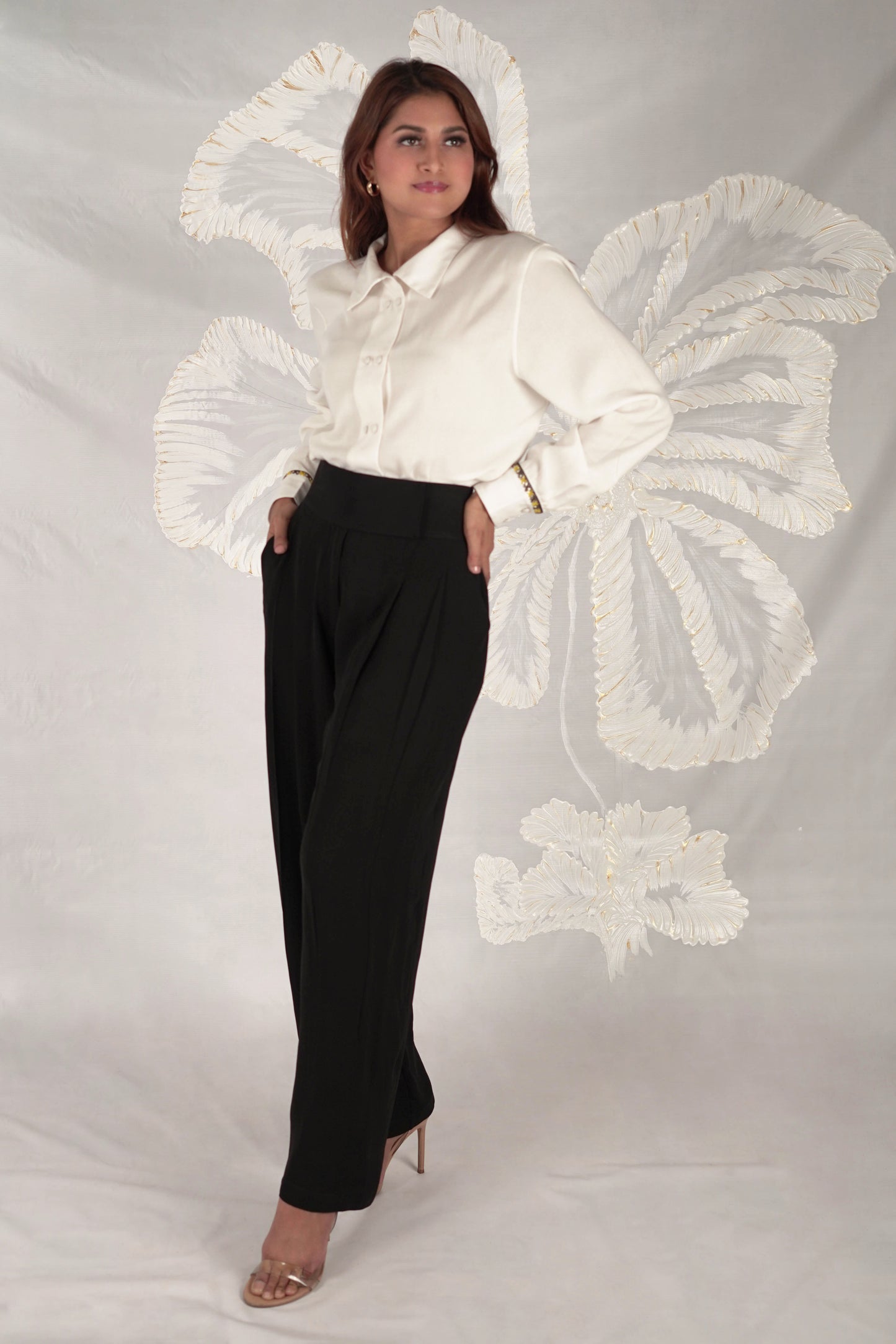 Saorsa White Embroidered Shirt